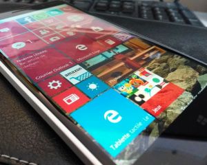 Windows 10 Mobile : ça serait finalement pour décembre ?