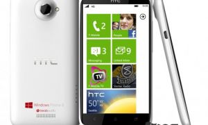 HTC & Samsung attendront Apollo