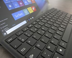 Surface Pro 4 et Surface Studio reçoivent de nouvelles mises à jour firmware