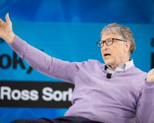 Bill Gates : Windows Mobile aurait pu gagner face à Android