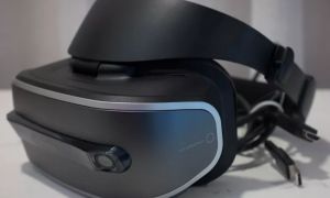 [CES 2017] Lenovo propose son premier casque VR sous Windows Holographic