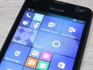 Test du Microsoft Lumia 550 sous Windows 10 Mobile