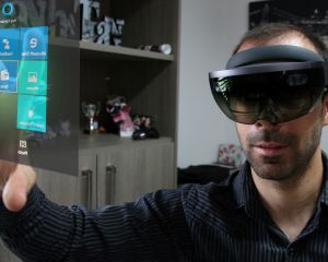 ​J’ai testé Hololens, le casque de réalité augmentée de Microsoft !