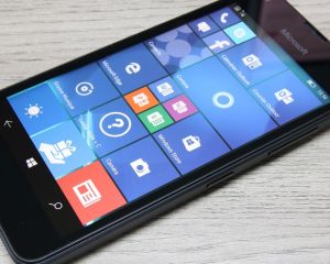 [MAJ] Microsoft n’abandonne pas forcément l’idée d’un smartphone sous Windows 10