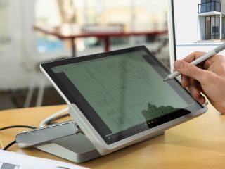 "Transformer" sa Surface Pro en Surface Studio avec l'accessoire de Kensington