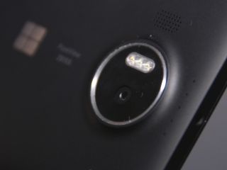 Lumia 950 (XL) : pas de Messagerie Vocale Visuelle sur les doubles SIM