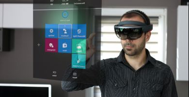 Microsoft veut-il revenir dans le mobile grâce à la réalité virtuelle et la 3D ?