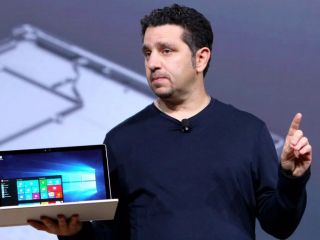 « Le futur de Windows est incroyable », selon Panos Panay
