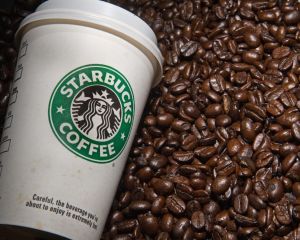 [MAJ] L'appi Starbucks dispo... mais uniquement pour les USA, le Canada et UK