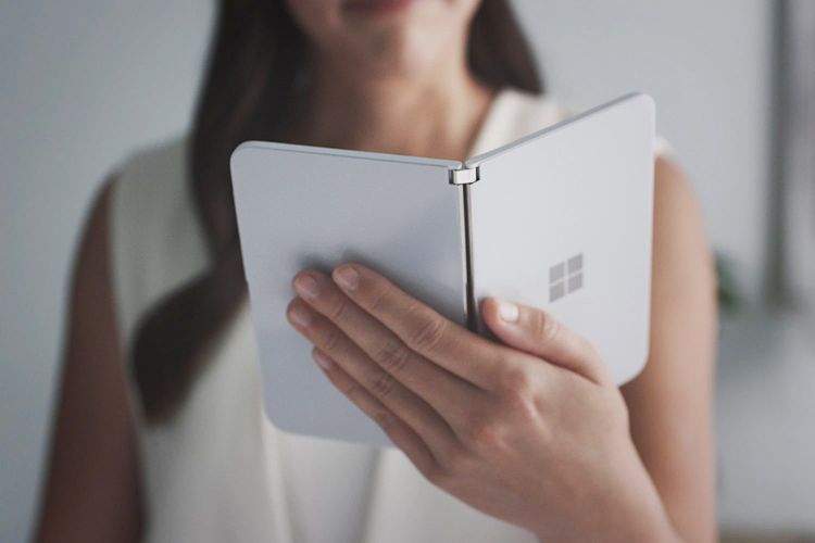 Les Surface Duo 2 et Neo 2 seront-ils dotés d'un écran pliable ?