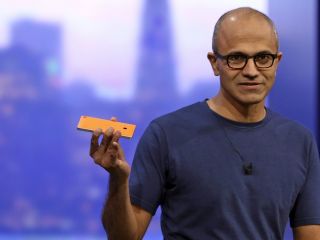 Quel avenir pour la branche mobile pour Microsoft ? Nadella rassure !