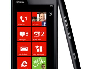 Le Nokia Lumia 900 disponible en Belgique, France et Suisse