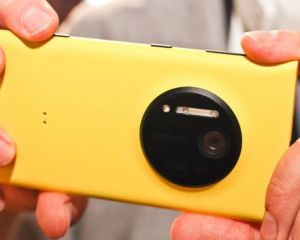 Le NL 1020 reçoit un nouveau firmware et améliore son appareil photo