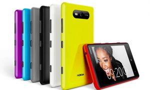 Nokia fait l'apologie des smartphones entièrement tactiles