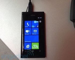 Nouvelles photos fuitées du Nokia 800