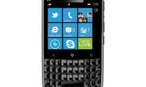 Un Windows Phone Nokia avec clavier physique ?