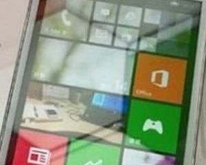 [MAJ] Le RAMOS Q7, l'énorme Windows Phone de 7 pouces, certifiée en Chine