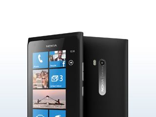 Le Nokia Lumia 900, disponible semaine prochaine en Belgique et Suisse
