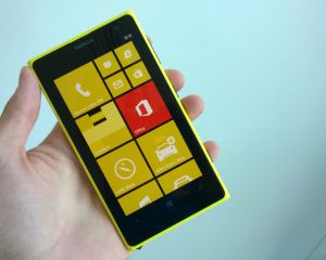 Prise en main du Nokia Lumia 1020 et vidéo de présentation