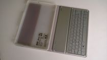 acer-W700-cover-5