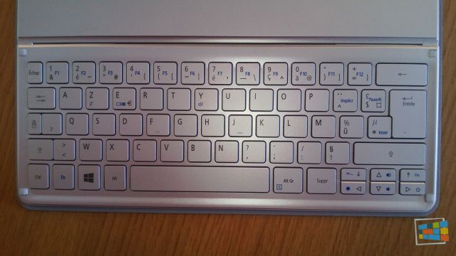 AcerP3-Keyboard